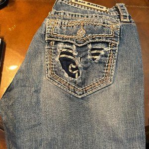 Women's Rock Revival Distressed Capris "Bella" Blue Jeans With Bling NWOT SZ 34